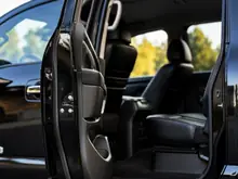 2018 Nissan Titan SV 4x4 — photograph 6