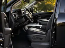 2018 Nissan Titan SV 4x4 — photograph 7