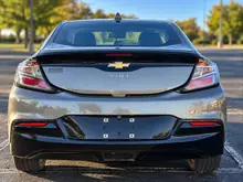 2017 Chevrolet Volt LT — photograph 3